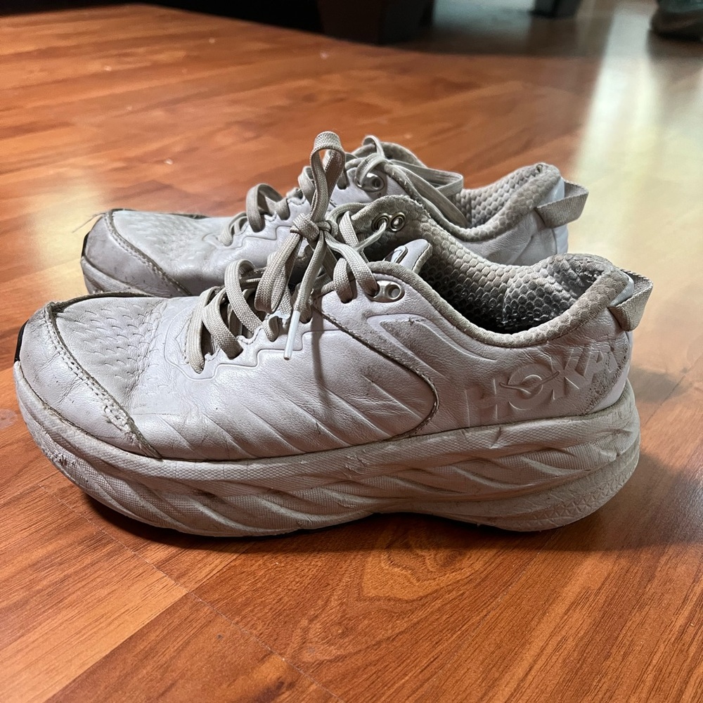Hoka bondi slip resistant